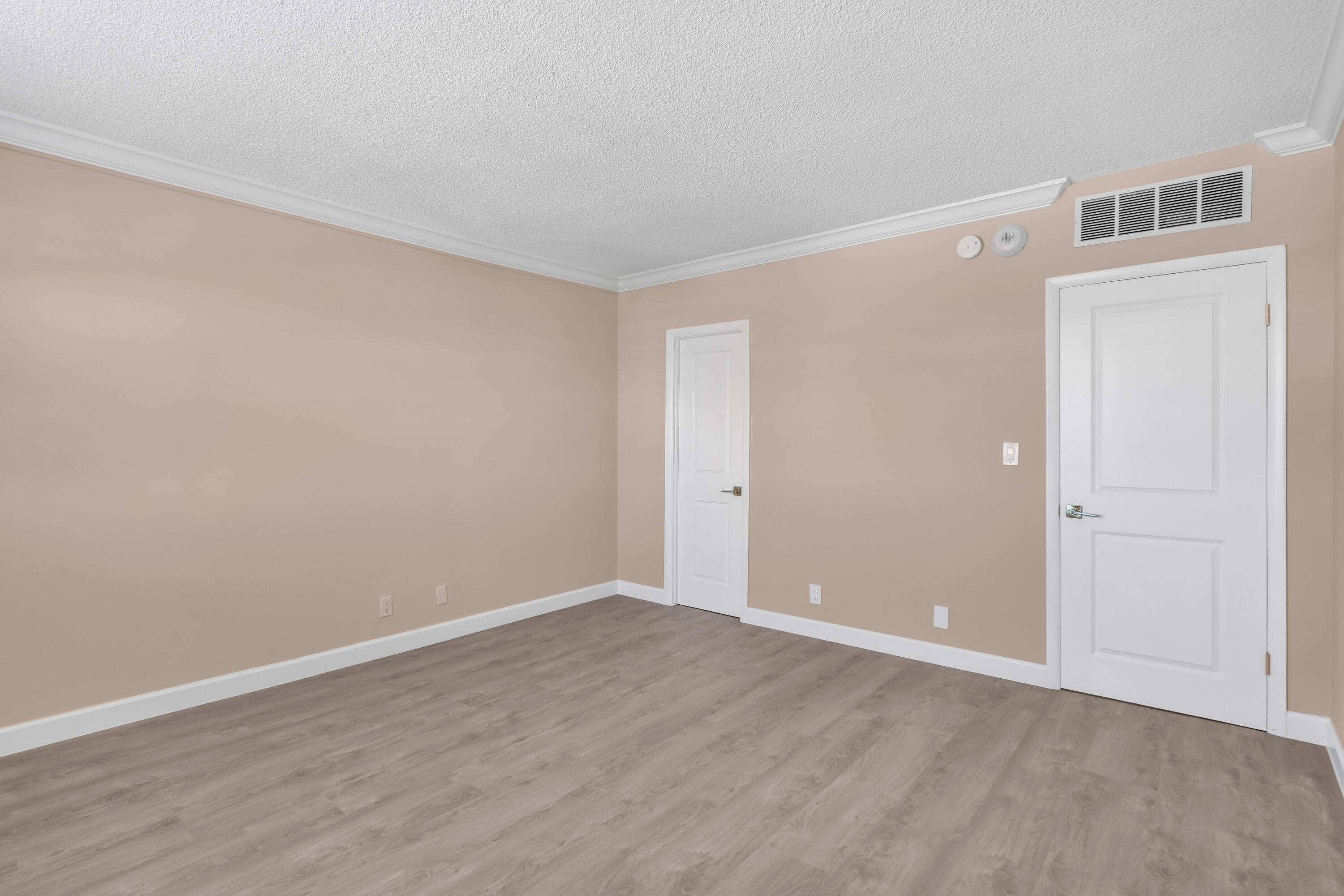 PATRICIAN CONDO - Residential