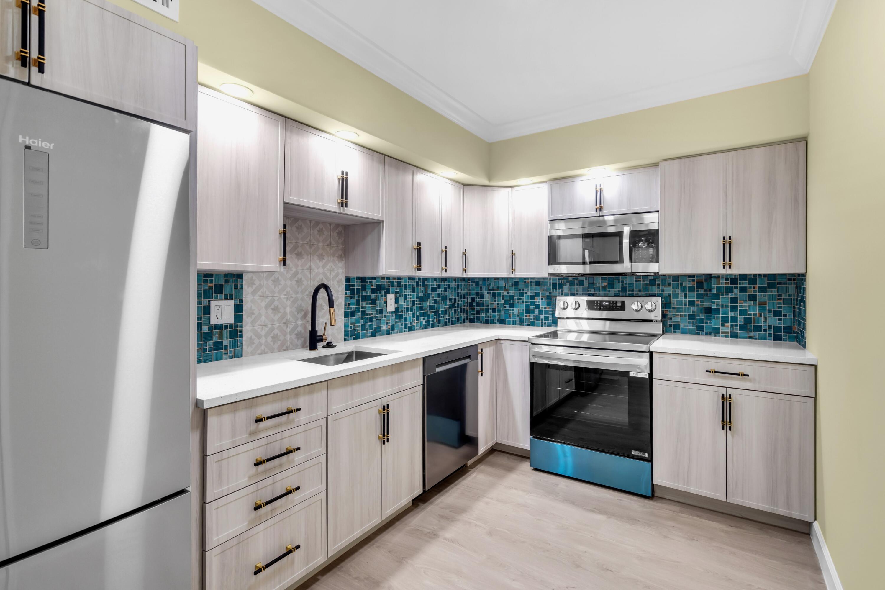 PATRICIAN CONDO - Residential