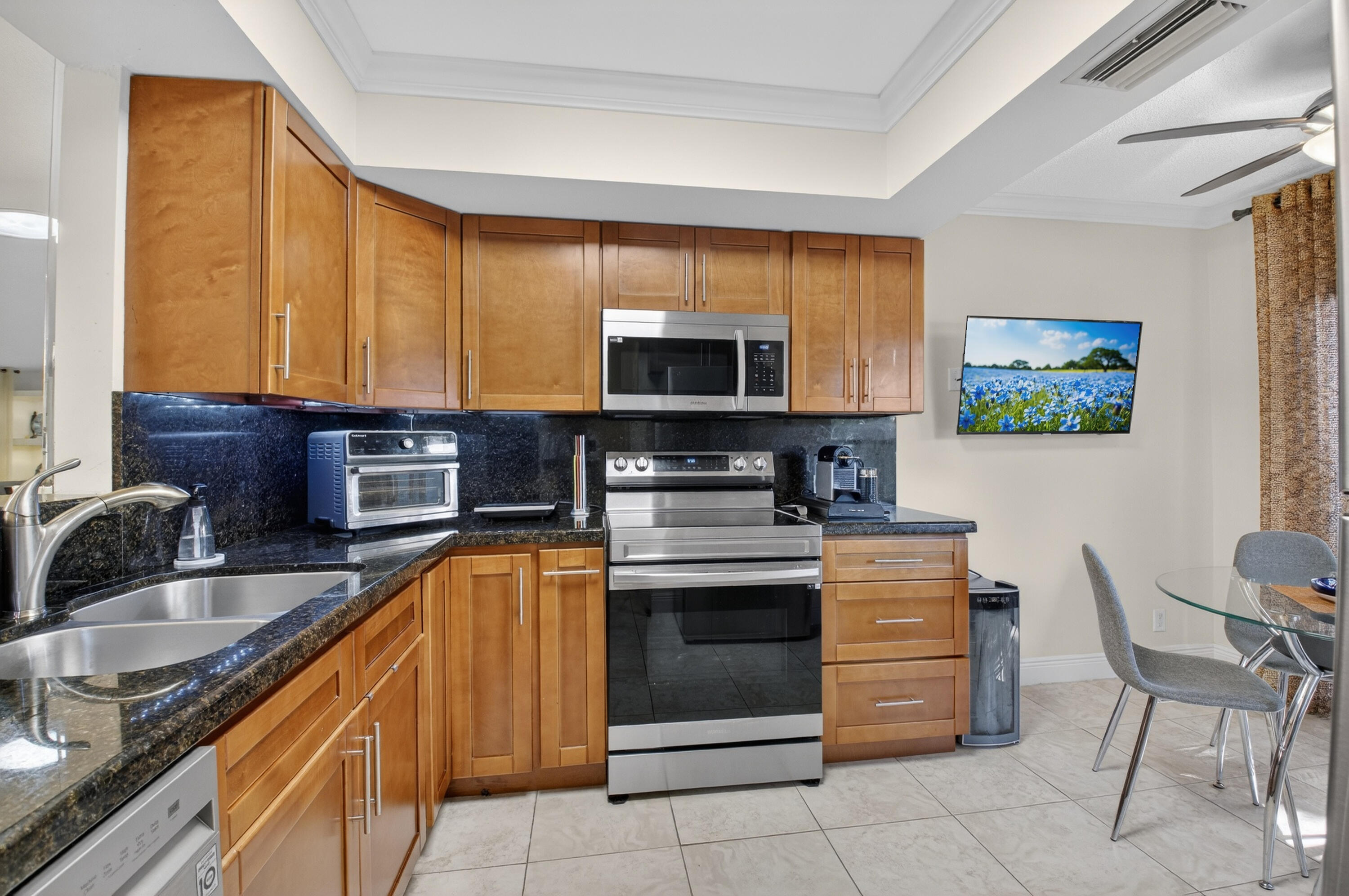 WATERBERRY VILLAS - Residential