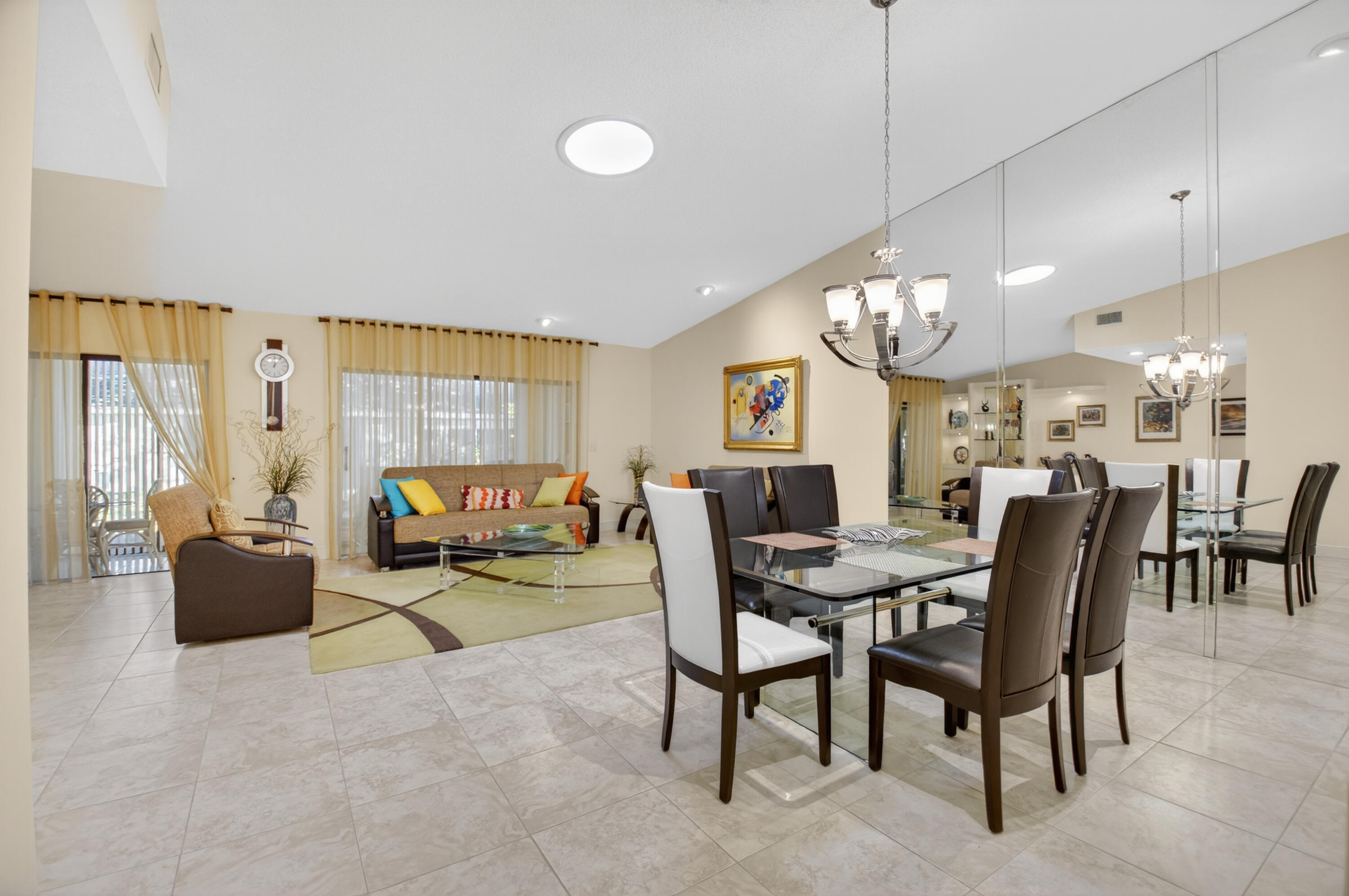 WATERBERRY VILLAS - Residential