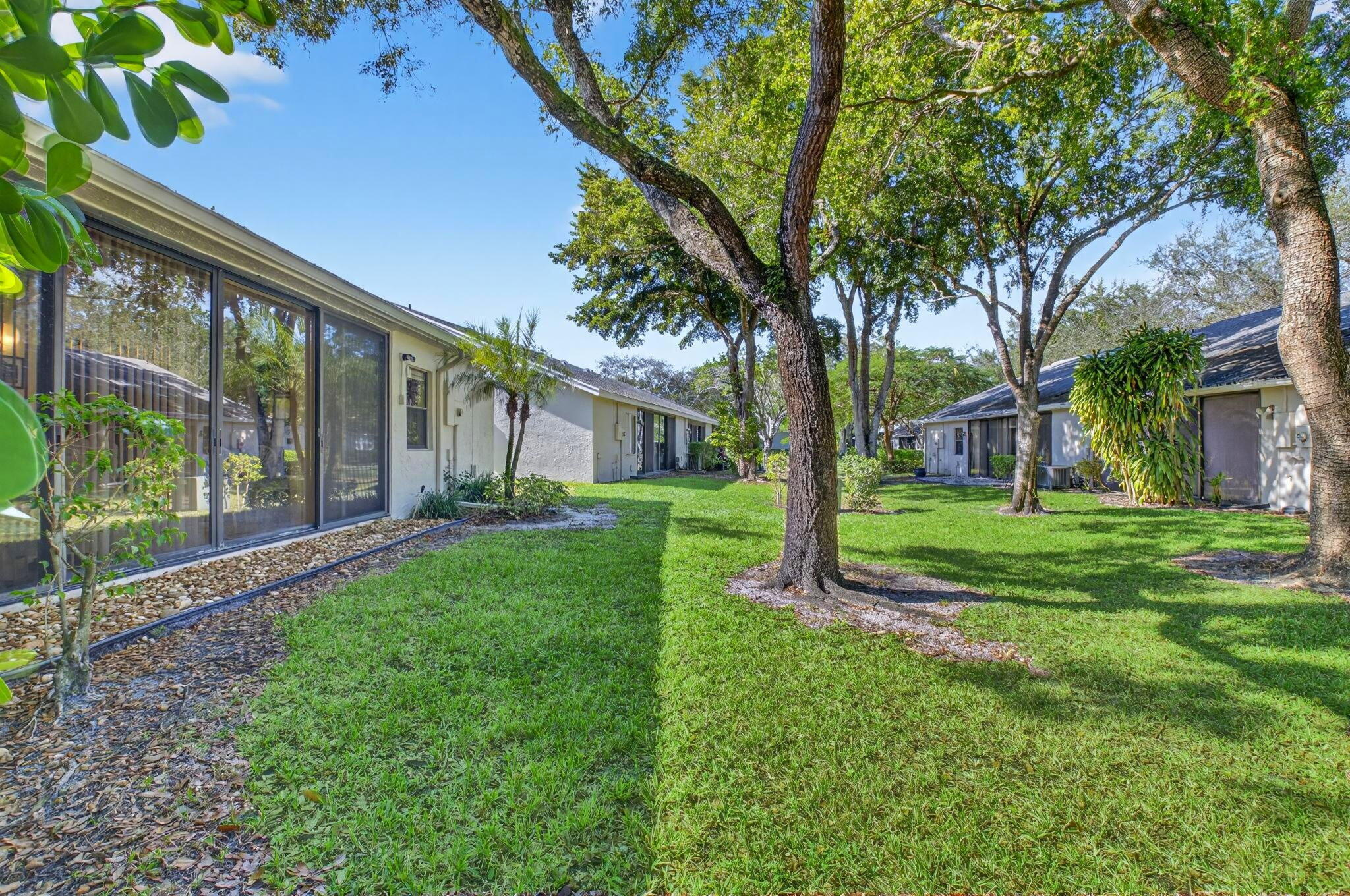 WATERBERRY VILLAS - Residential