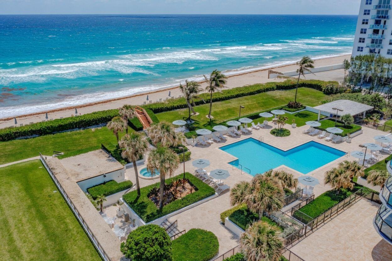 HALCYON OF PALM BEACH - Residential