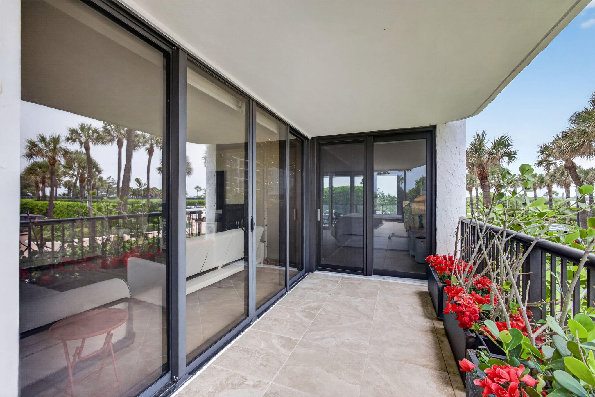 HALCYON OF PALM BEACH - Residential