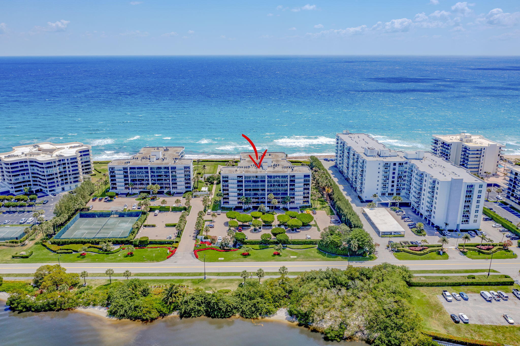 HALCYON OF PALM BEACH - Residential