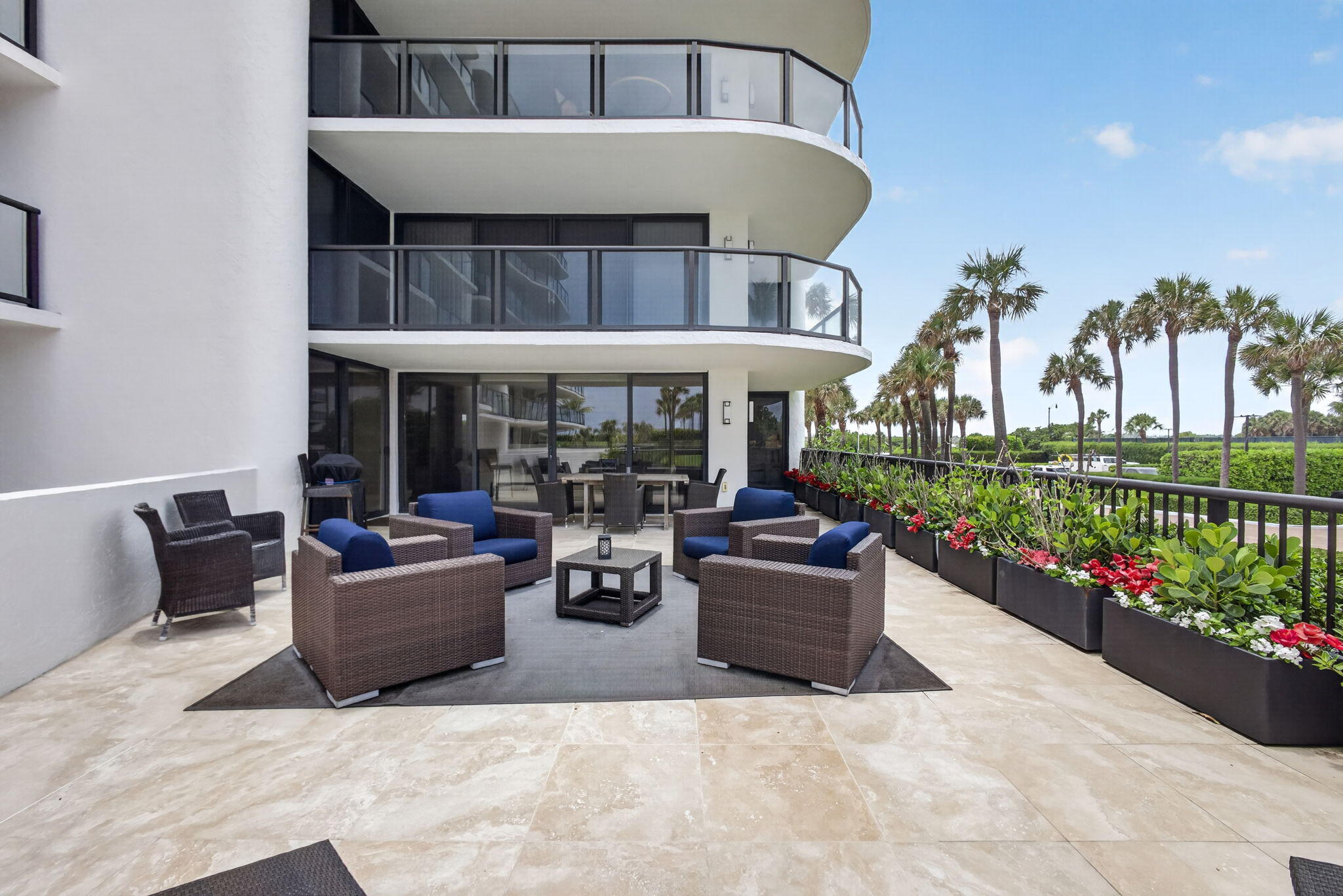 HALCYON OF PALM BEACH - Residential