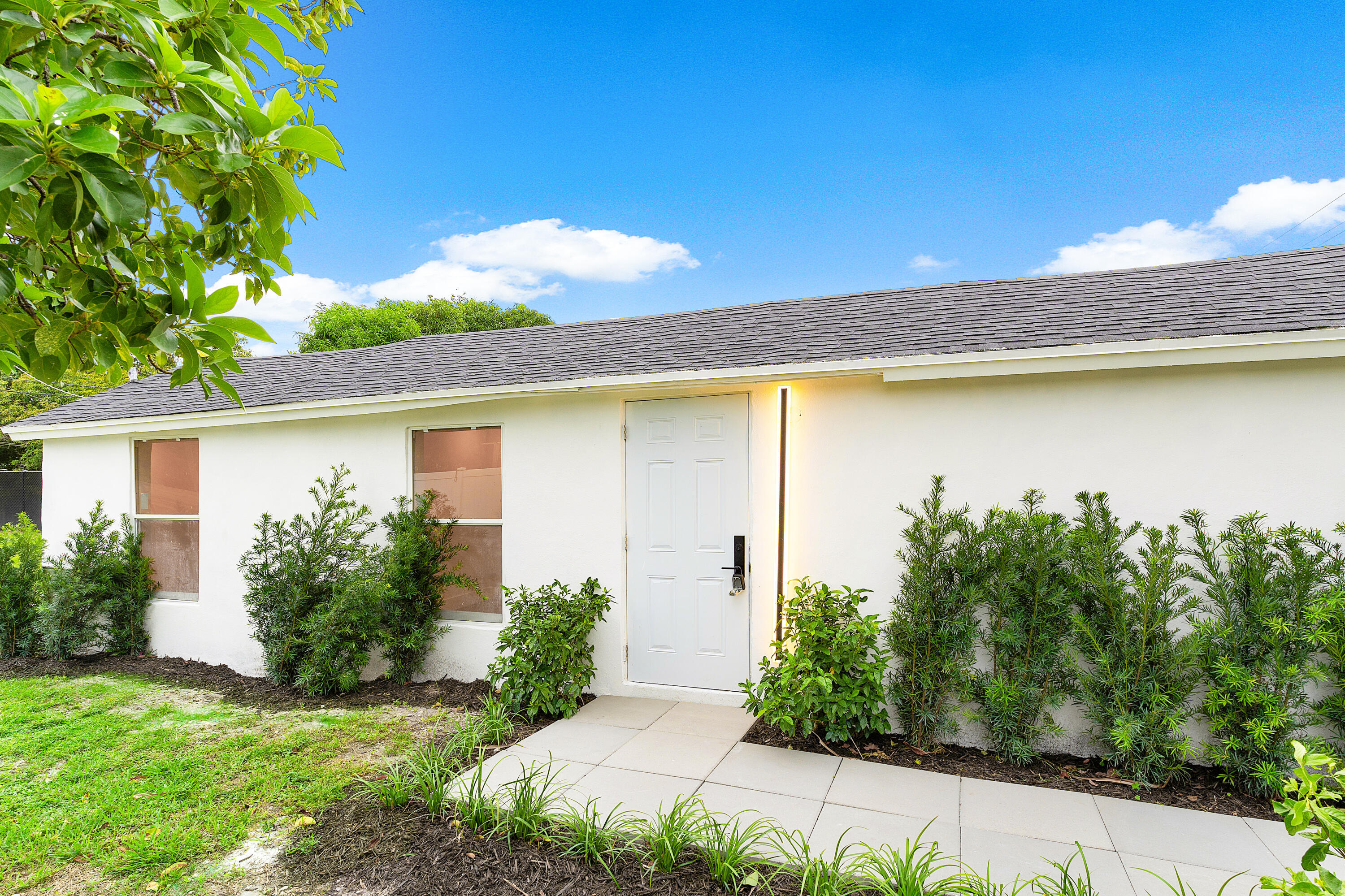 TOWN OF DELRAY - Residential