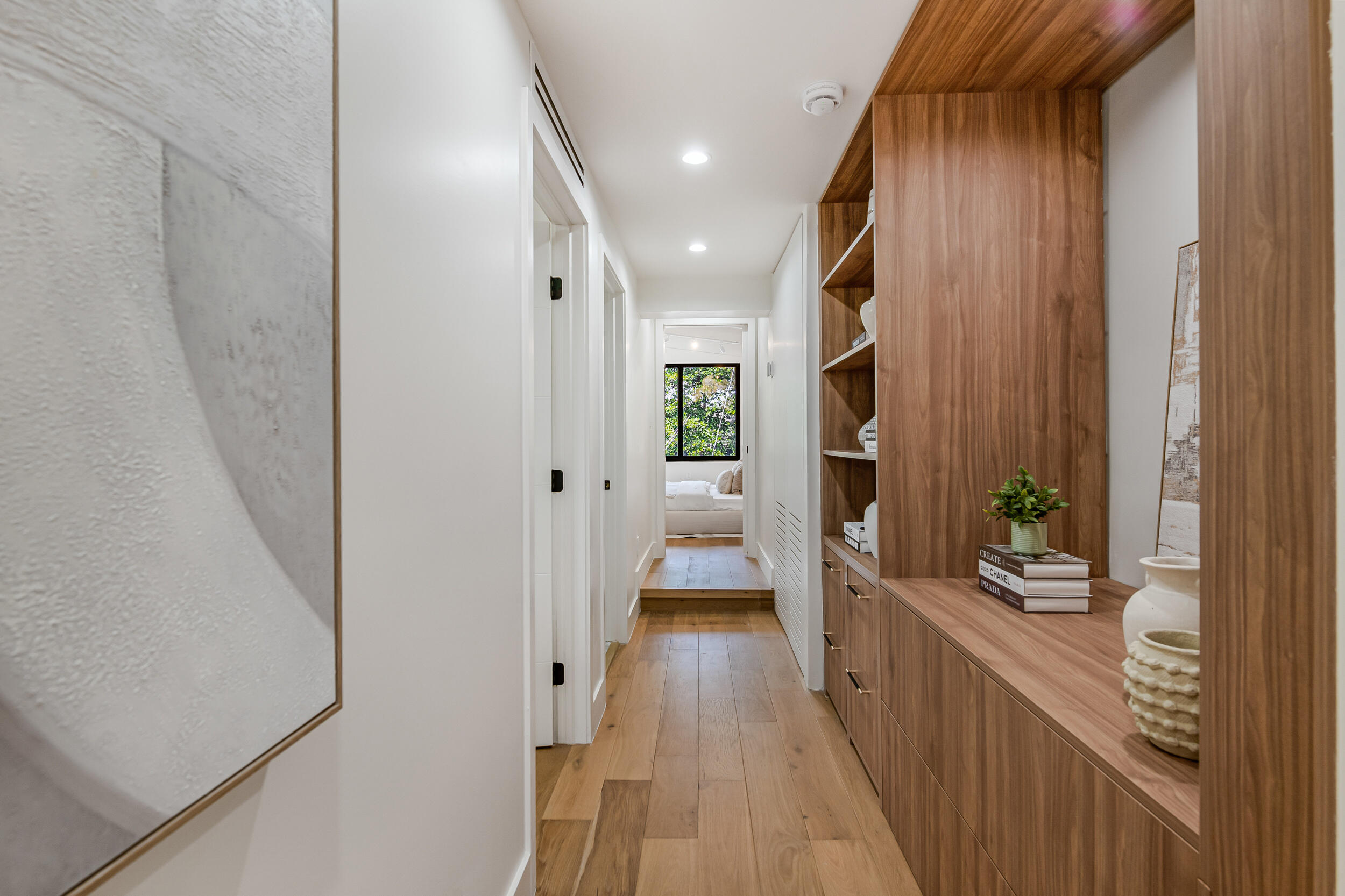 LAUDERDALE ISLES NO 2-BLK 10 - Residential Lease
