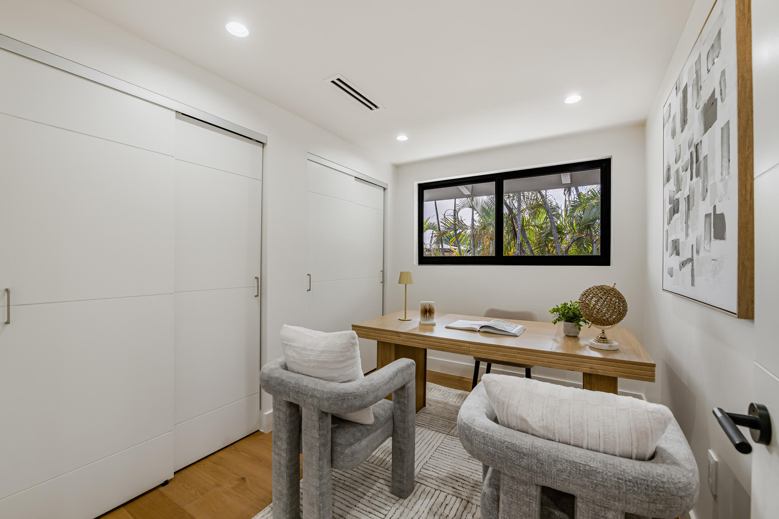 LAUDERDALE ISLES NO 2-BLK 10 - Residential Lease