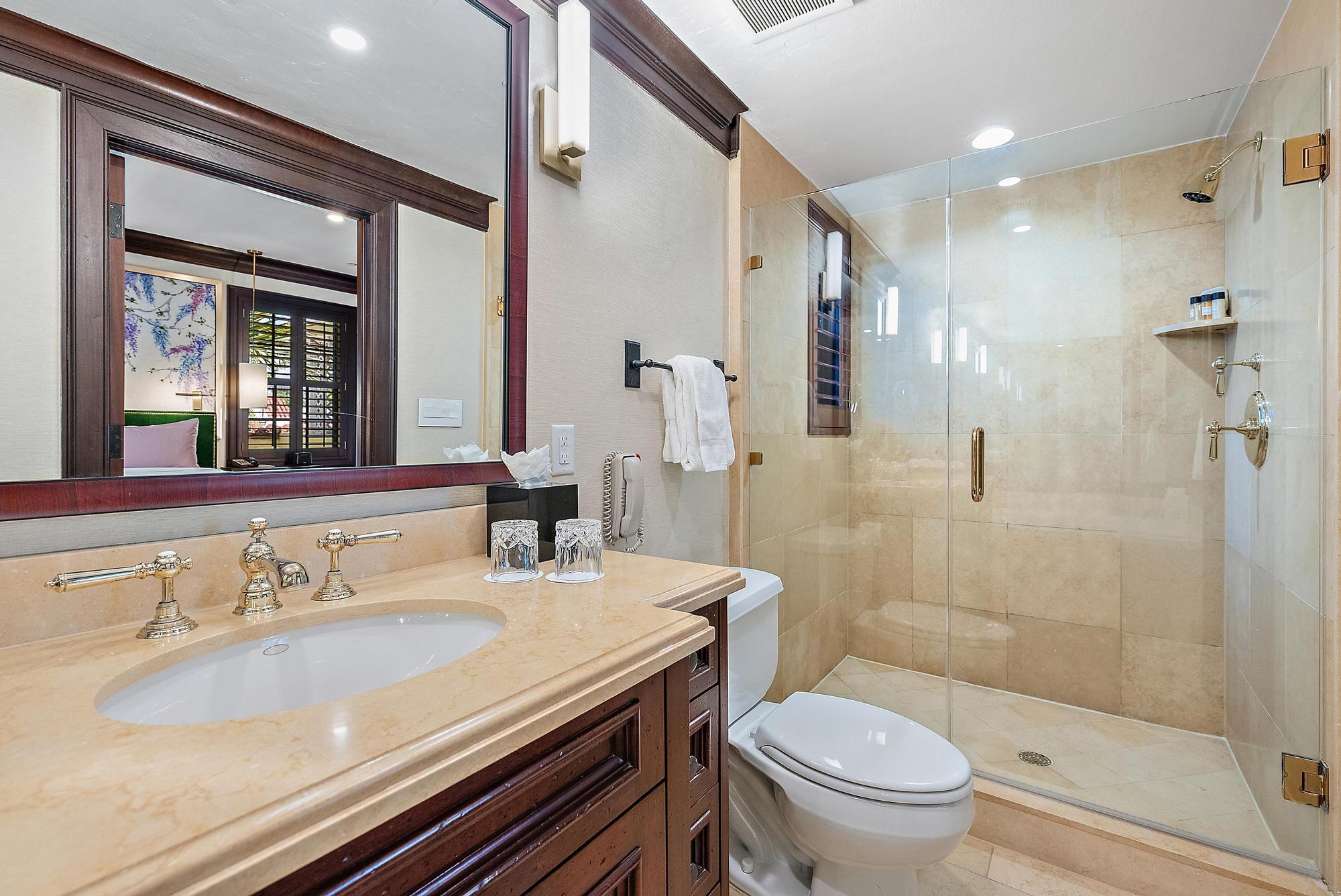 BRAZILIAN COURT HOTEL AND CONDOMINIUM - Residential