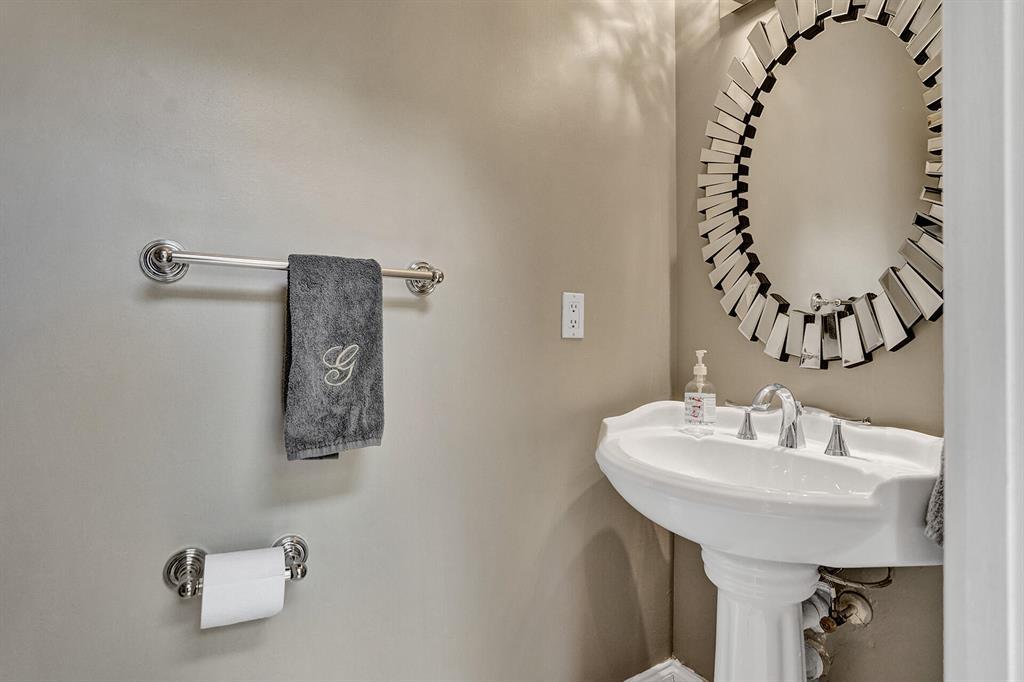 EAGLE POINT - Residential