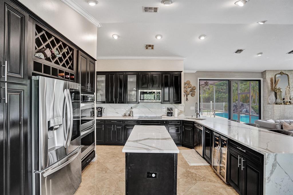 EAGLE POINT - Residential