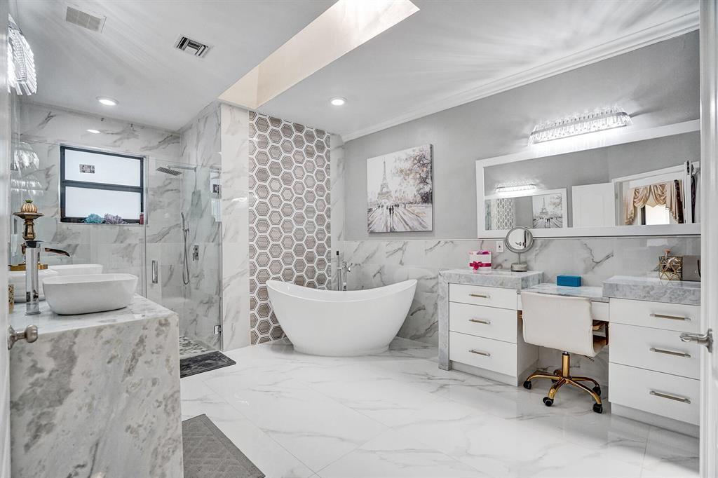 EAGLE POINT - Residential