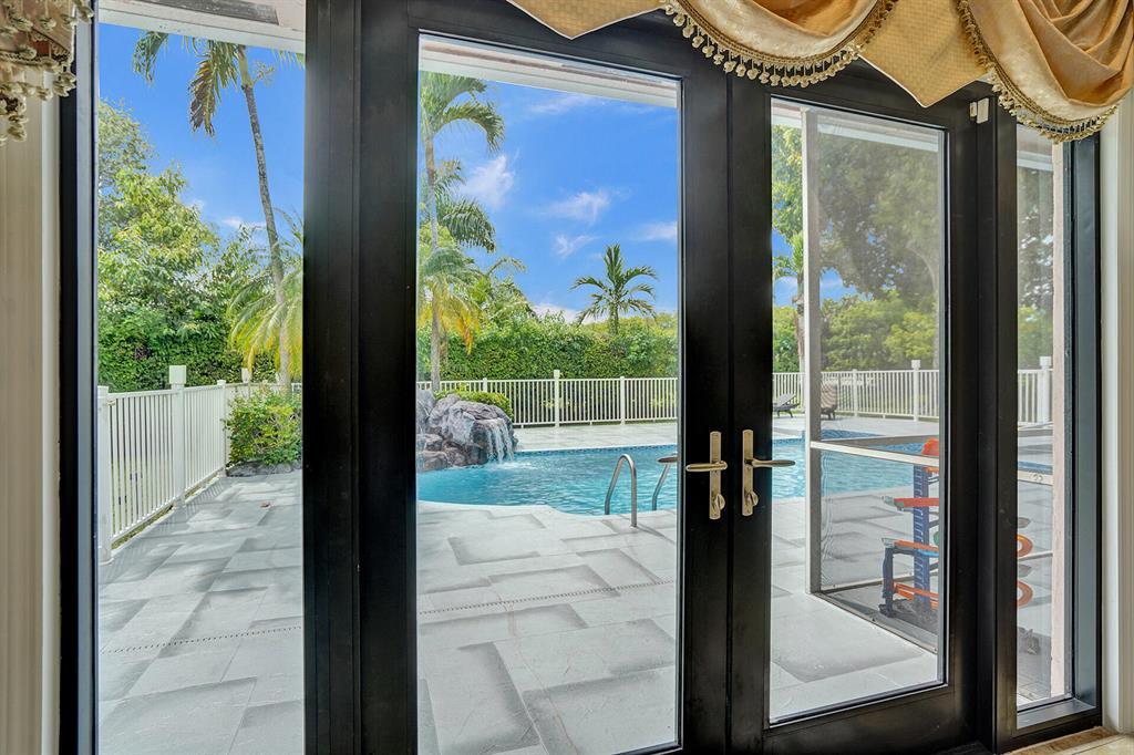 EAGLE POINT - Residential