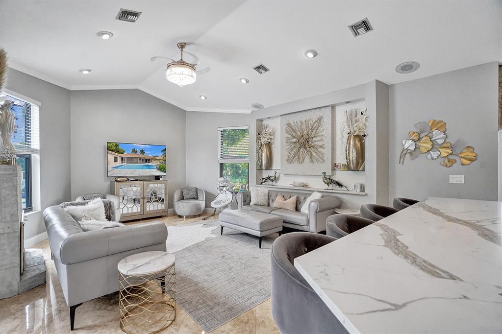 EAGLE POINT - Residential
