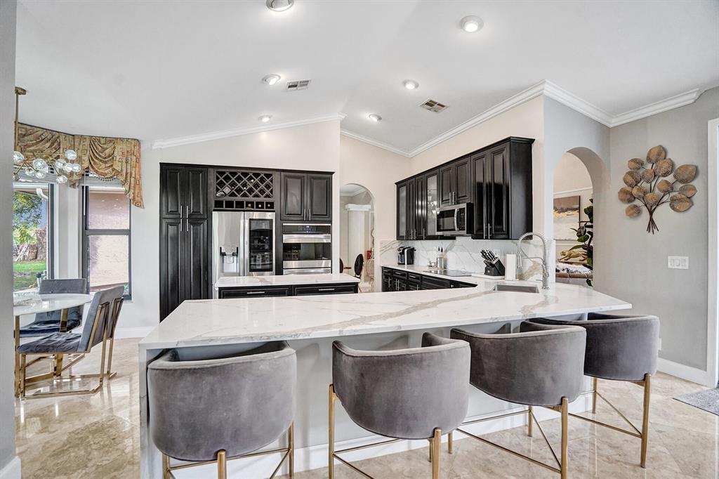EAGLE POINT - Residential