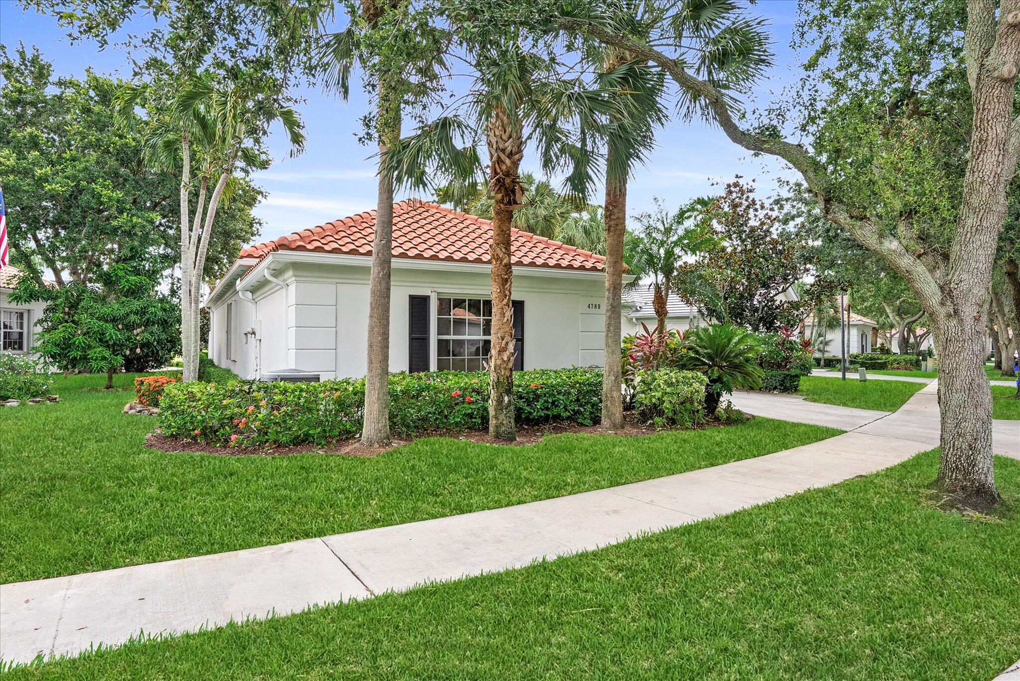 HAMMOCK RESERVE - Residential