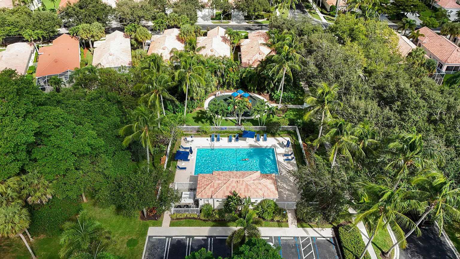 HAMMOCK RESERVE - Residential