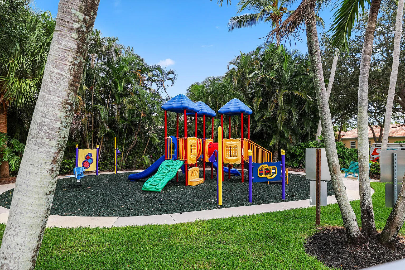 HAMMOCK RESERVE - Residential