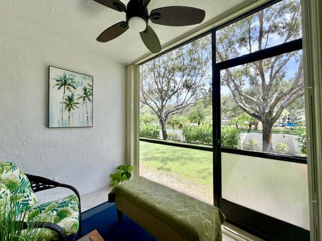 BOCA PALMS - Residential