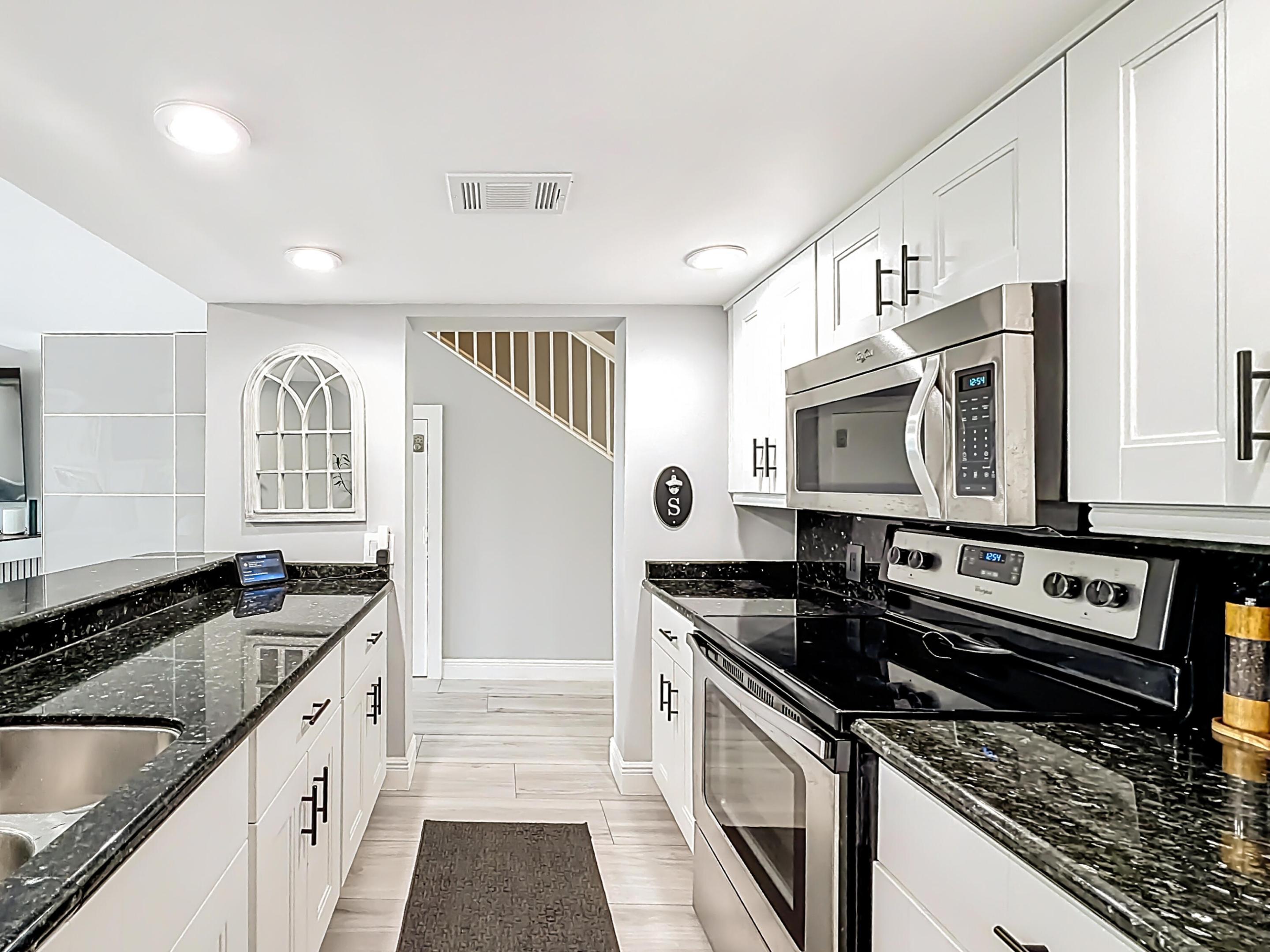 VILLAS LAKES - Residential