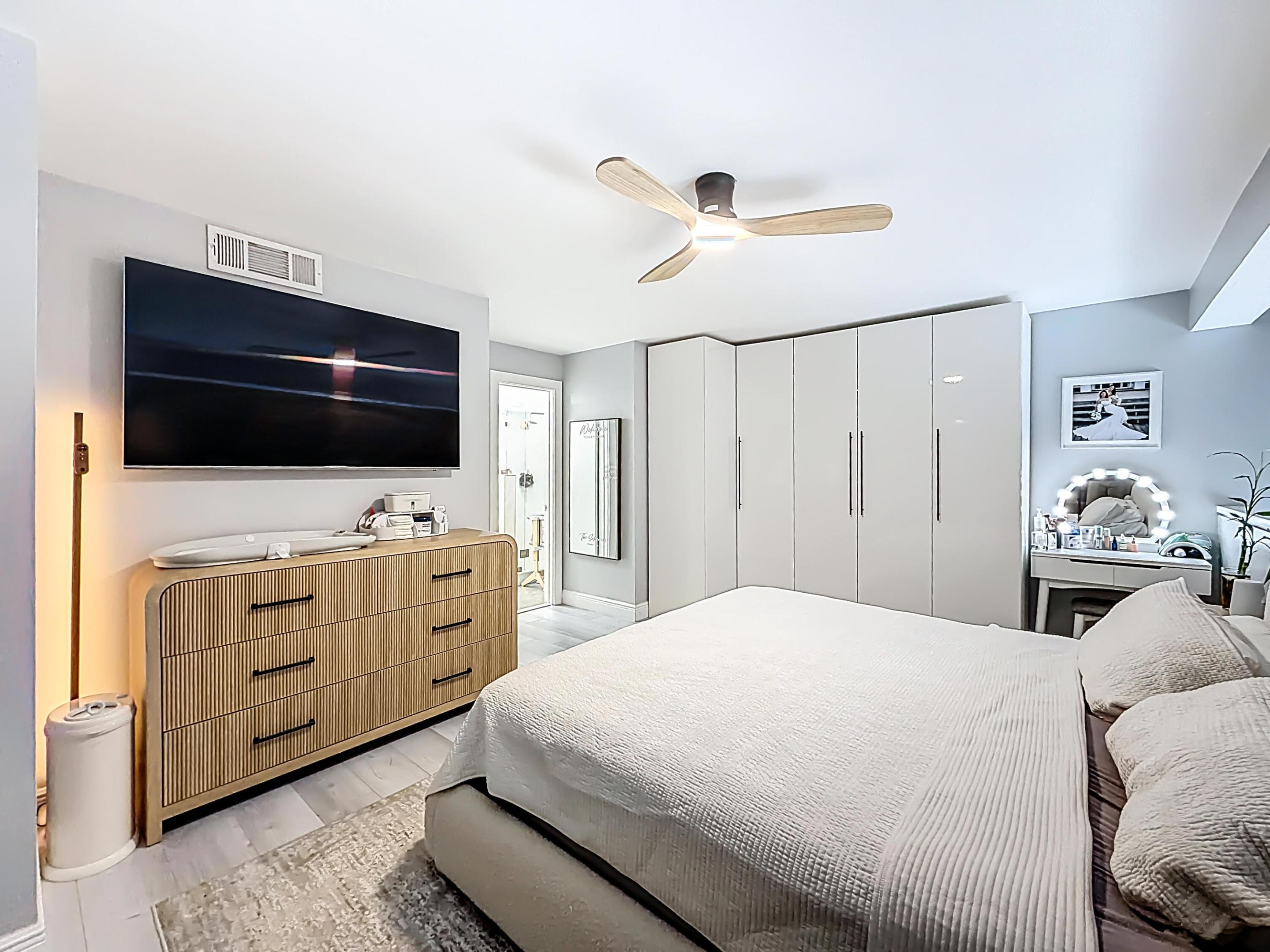 VILLAS LAKES - Residential