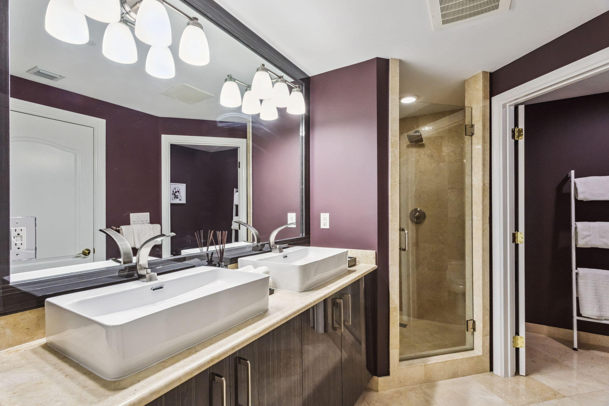 200 EAST - Residential Lease
