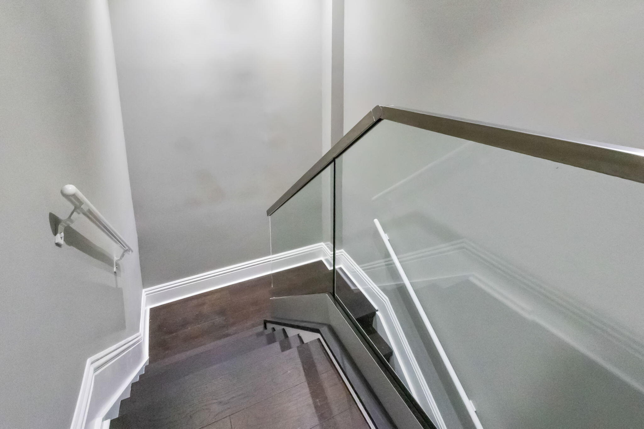 200 EAST - Residential Lease