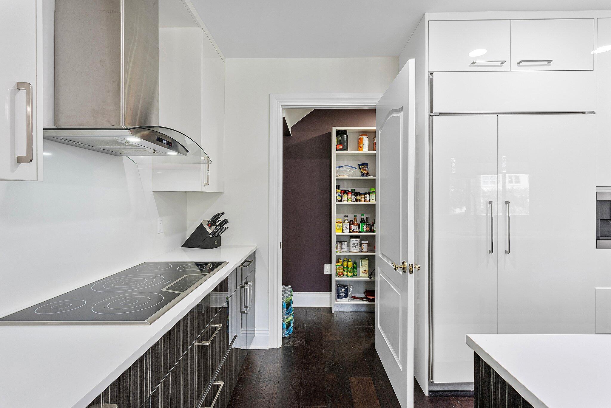 200 EAST - Residential Lease