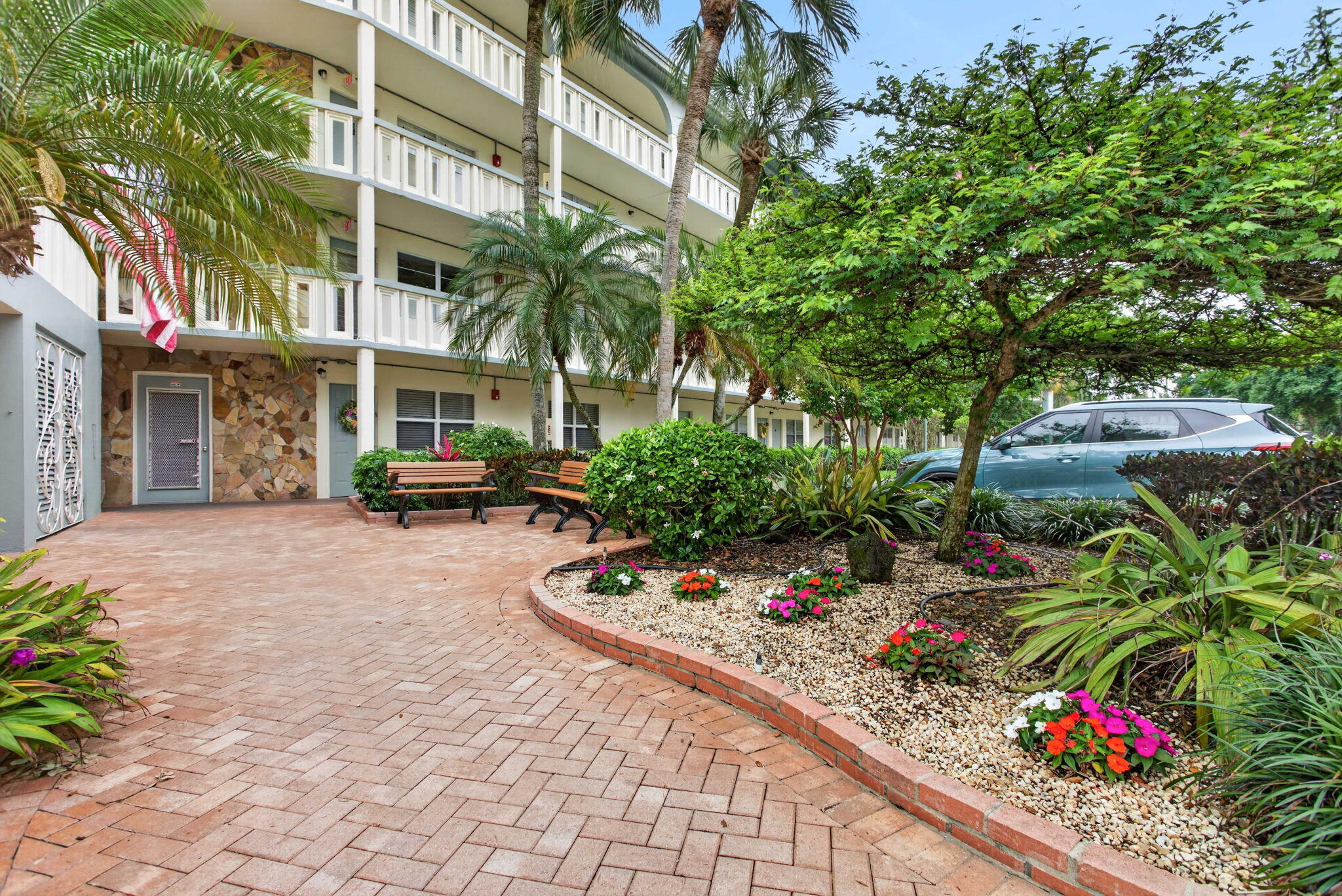 ANTIGUA VILLAGE I B CONDO - Residential