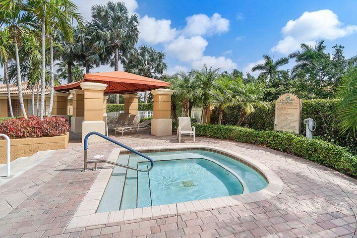 CORAL LAKES - Residential