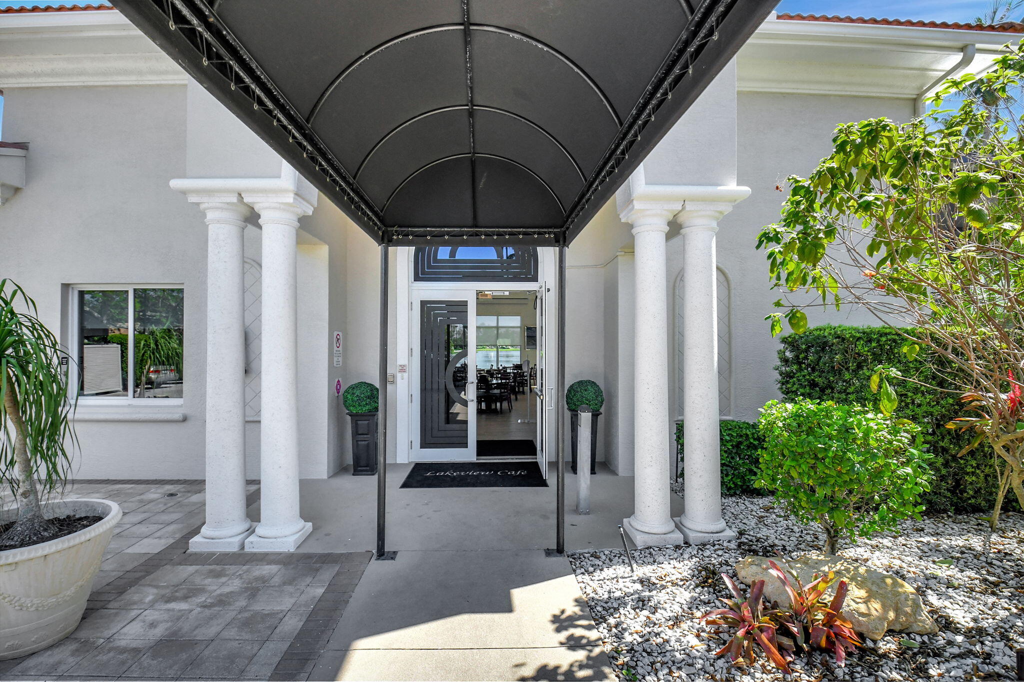 VALENCIA LAKES 1 - Residential