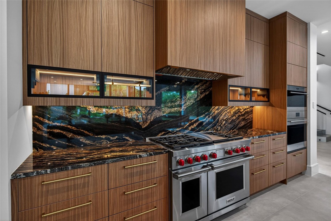 Victoria Isles 15-67 B - Residential