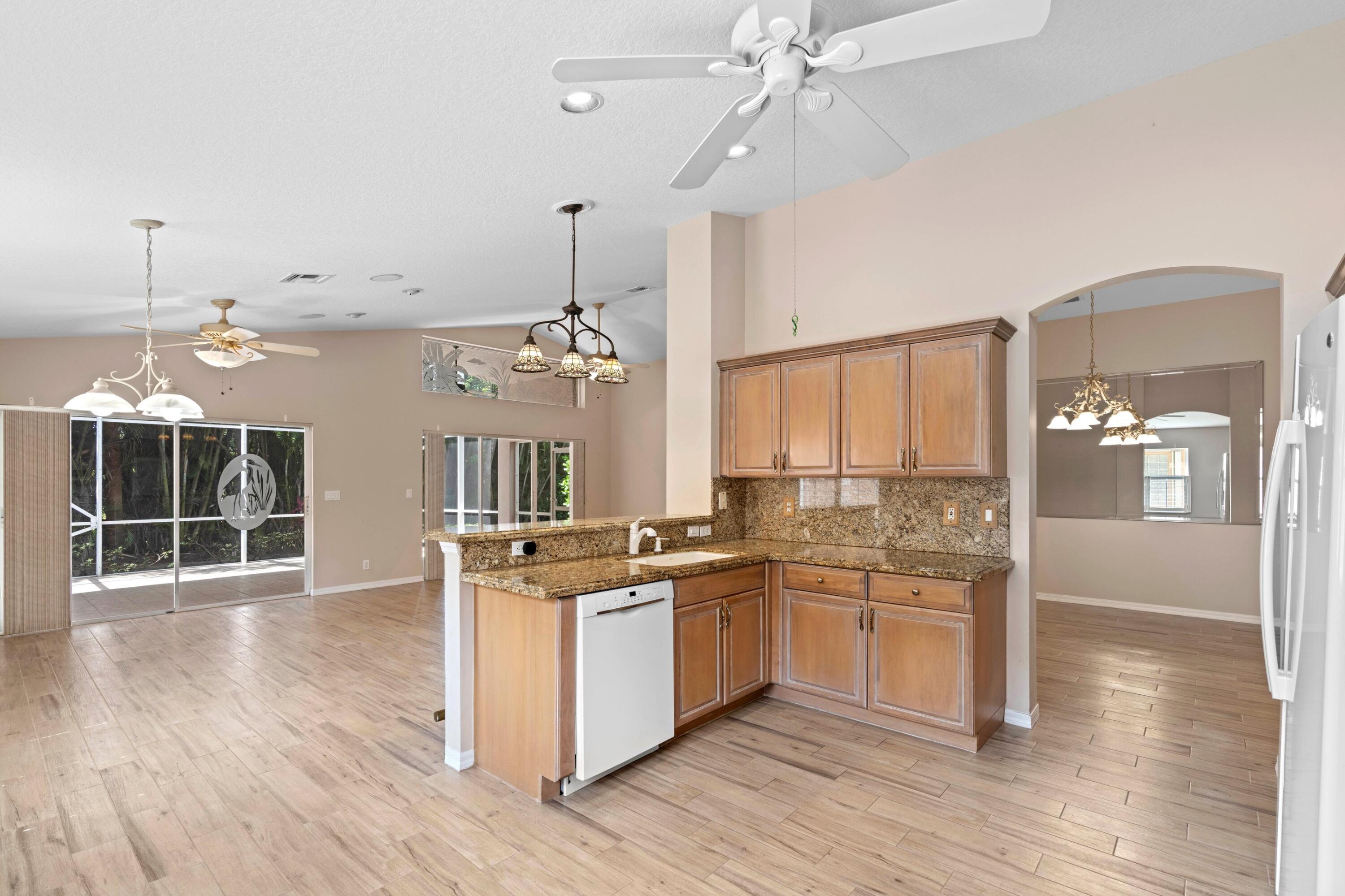 TUSCANY PAR A/B - Residential