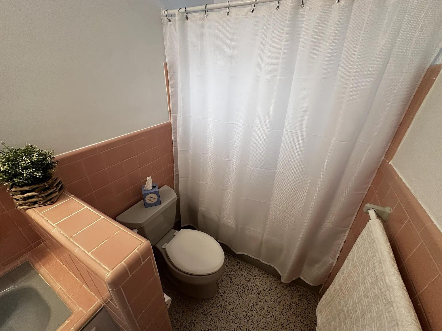 MELROSE PARK SEC 4 - Residential Lease