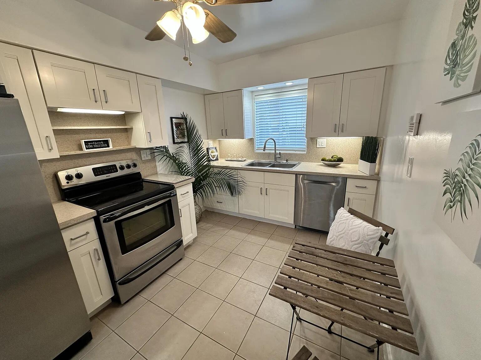 MELROSE PARK SEC 4 - Residential Lease