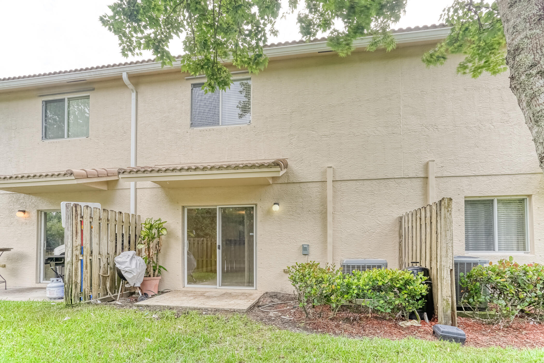 MARTINS CROSSING - Residential Lease