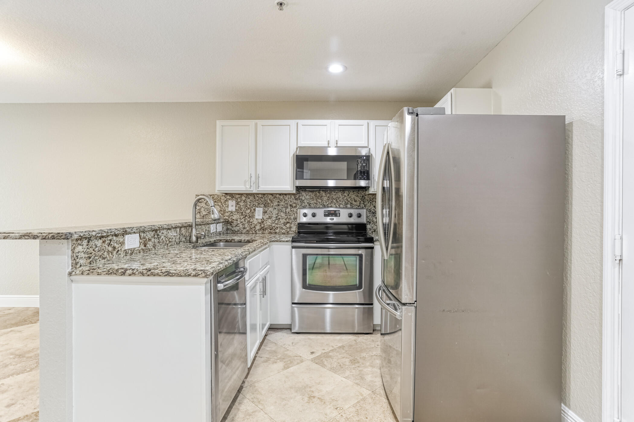 MARTINS CROSSING - Residential Lease