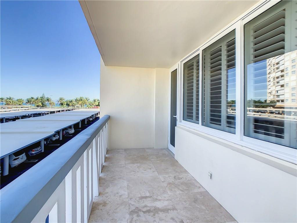 Jamaica House - Residential
