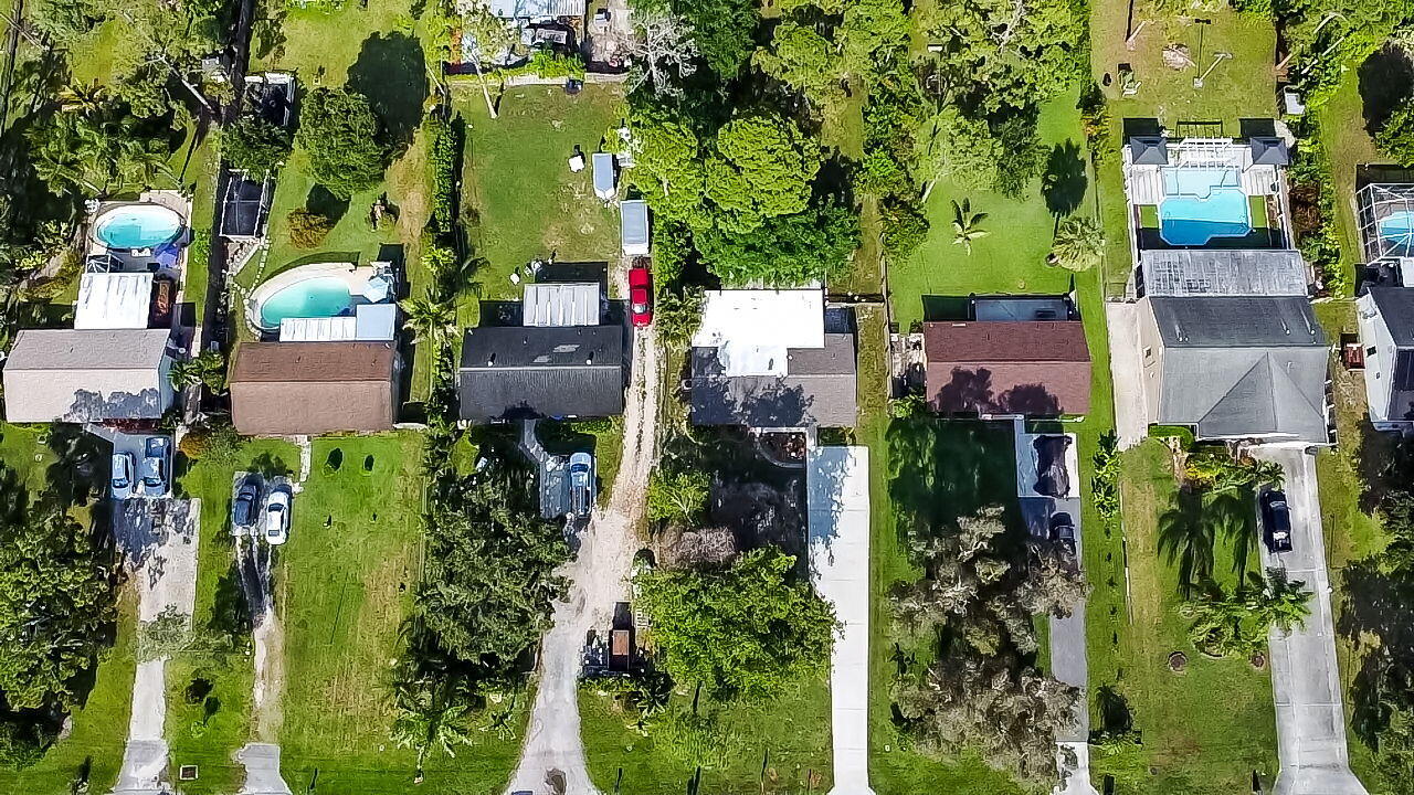PALM BEACH FARMS CO 3 - Residential