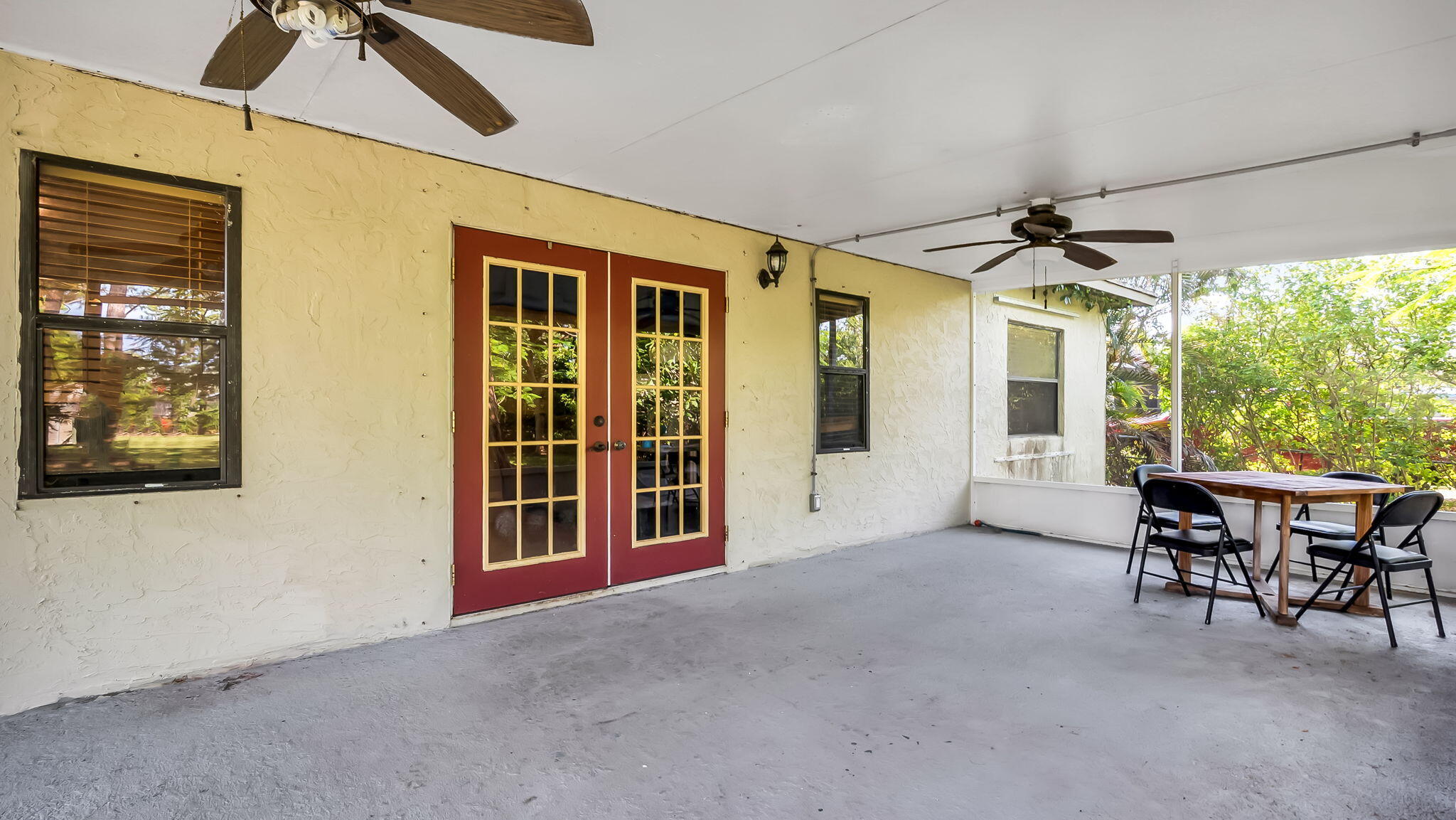 PALM BEACH FARMS CO 3 - Residential