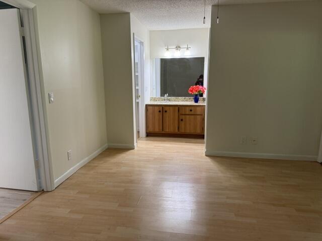 POINTE OVERLOOK CONDO - Residential