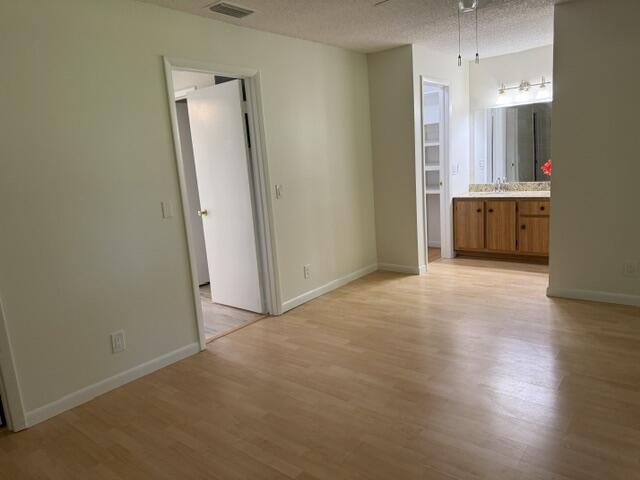 POINTE OVERLOOK CONDO - Residential