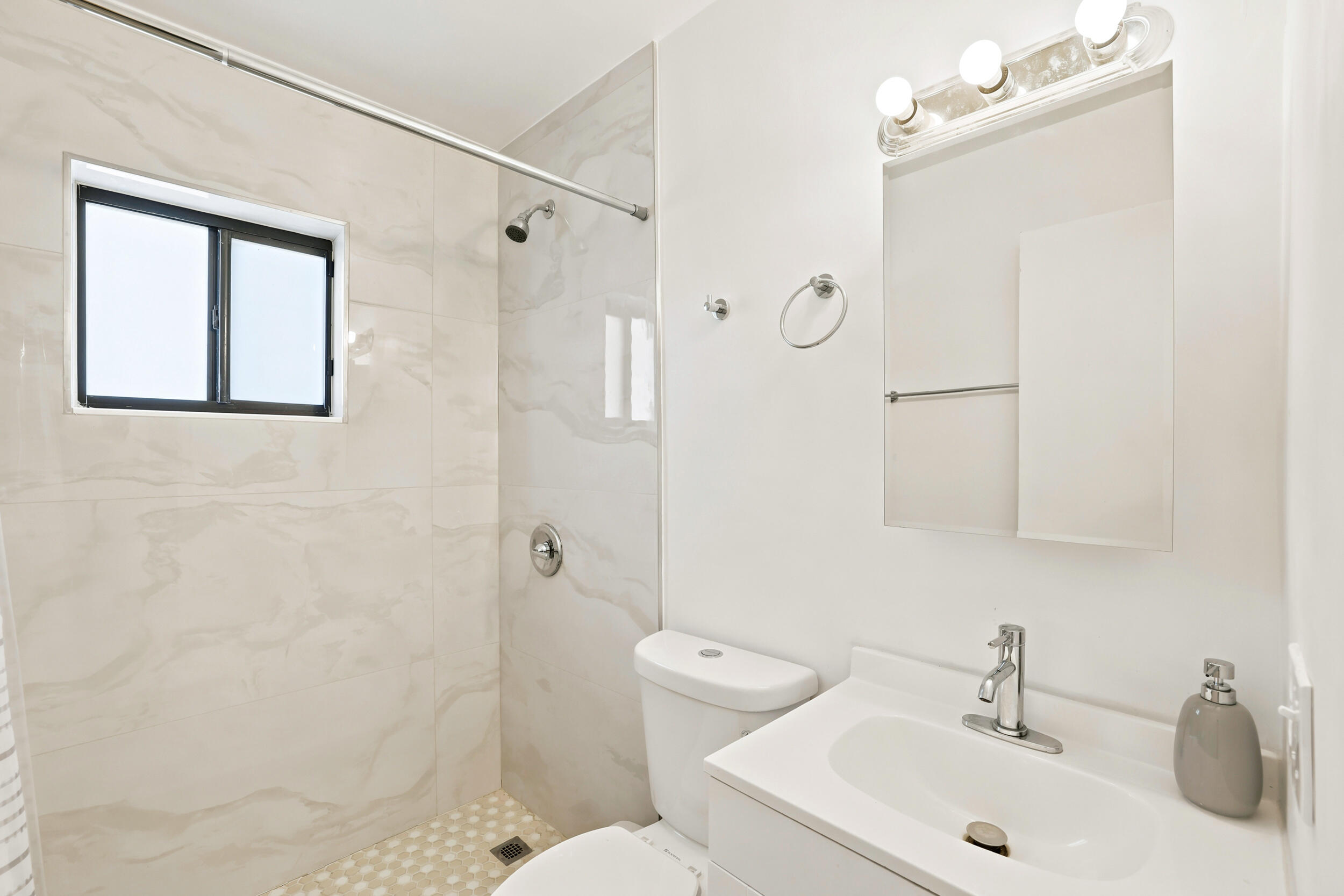 RAULERSON SUB AMEN PLAT - Residential Lease