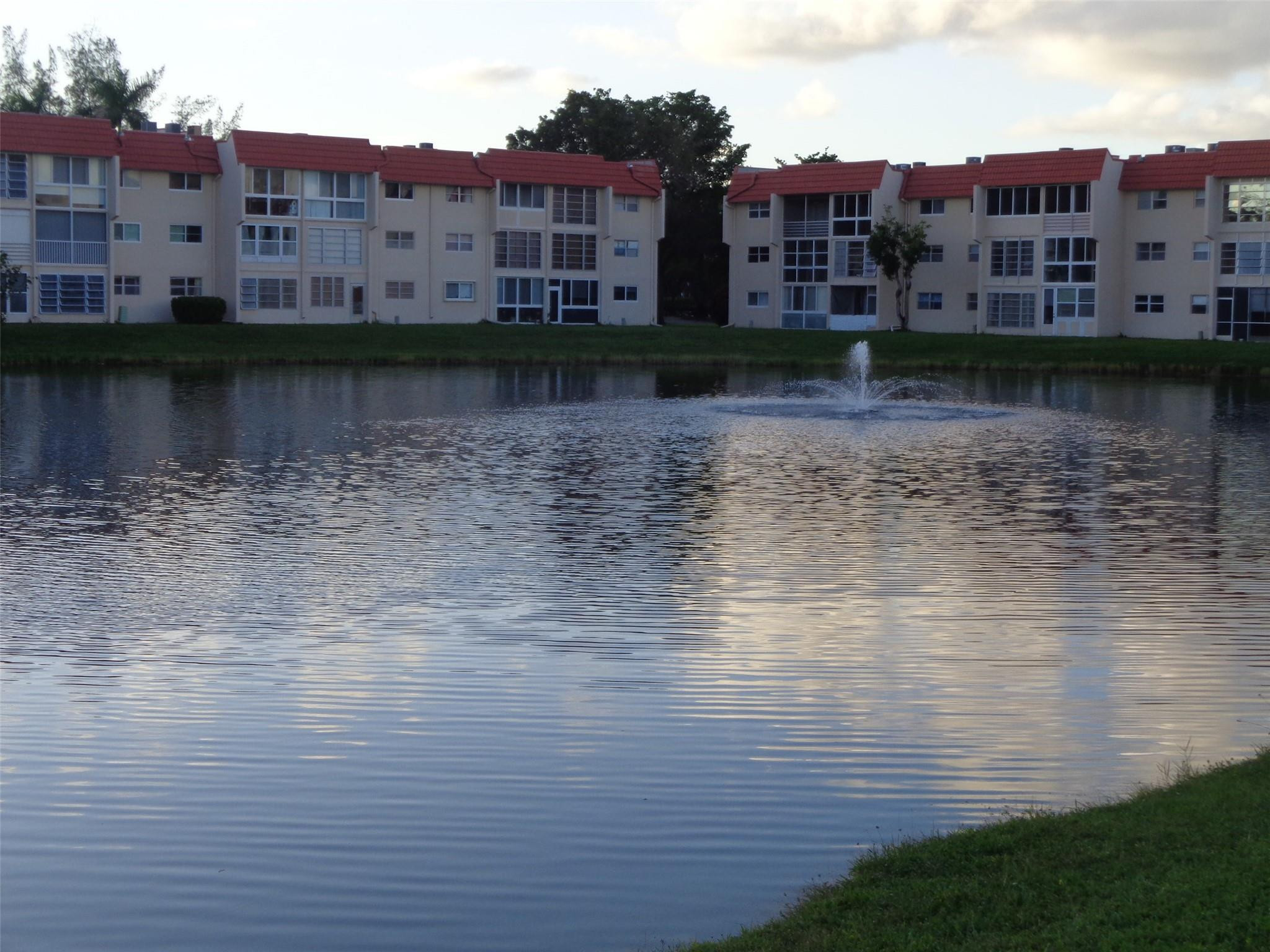 SUNRISE LAKES 12 CONDO - Residential