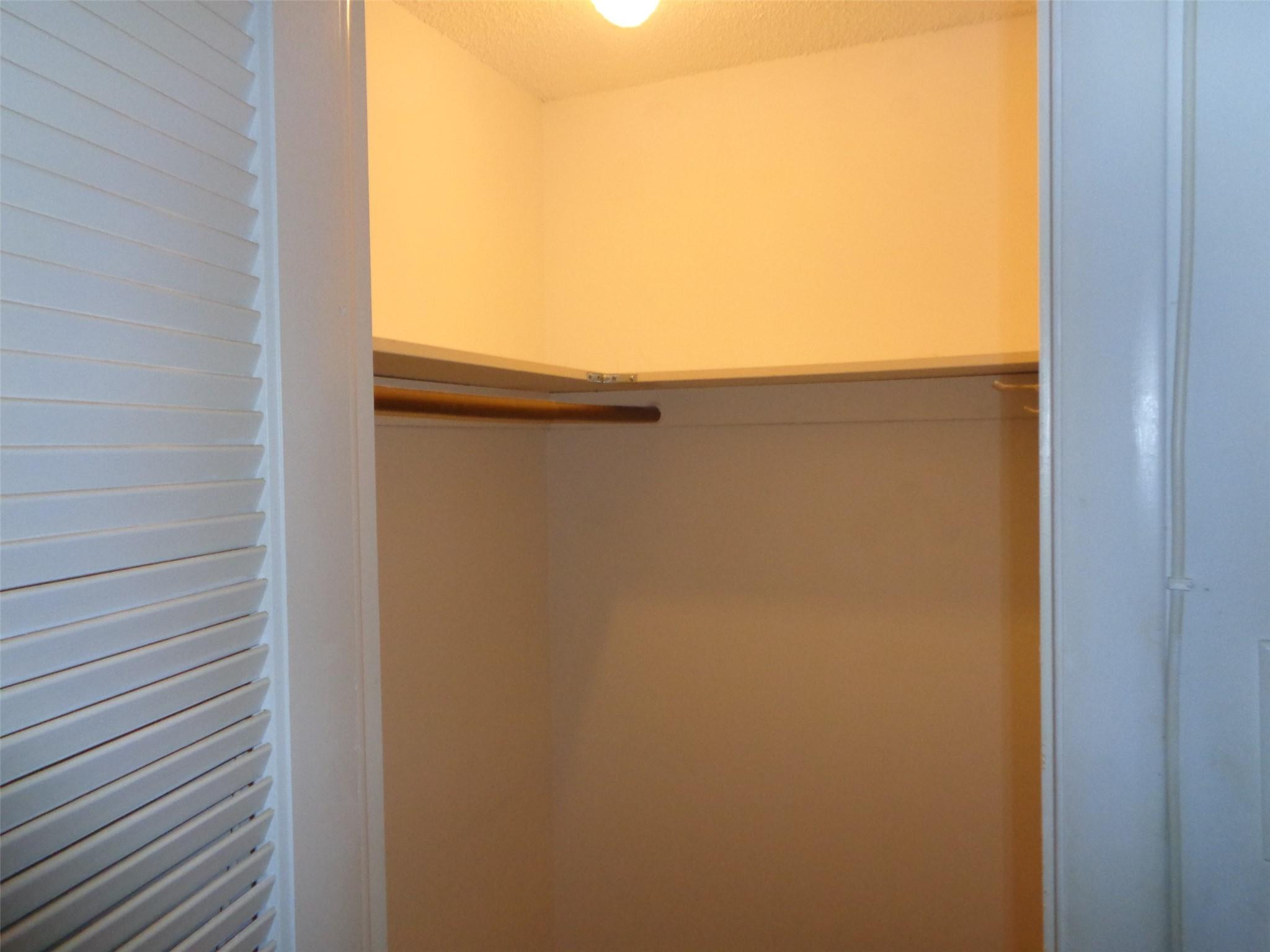 SUNRISE LAKES 12 CONDO - Residential