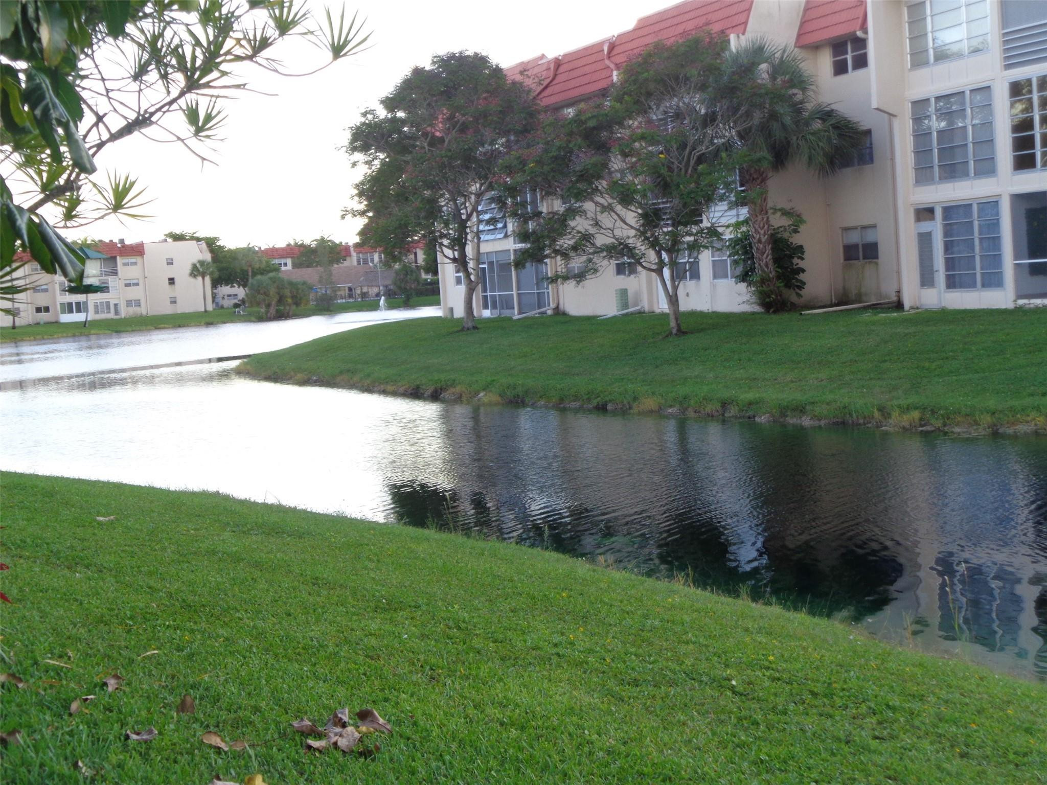 SUNRISE LAKES 12 CONDO - Residential
