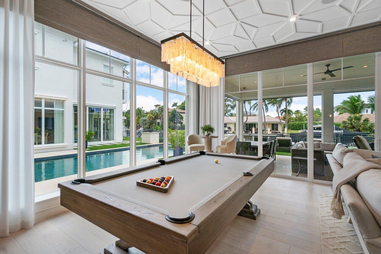 SUN AND SURF CLUB COMMUNITY - Residential