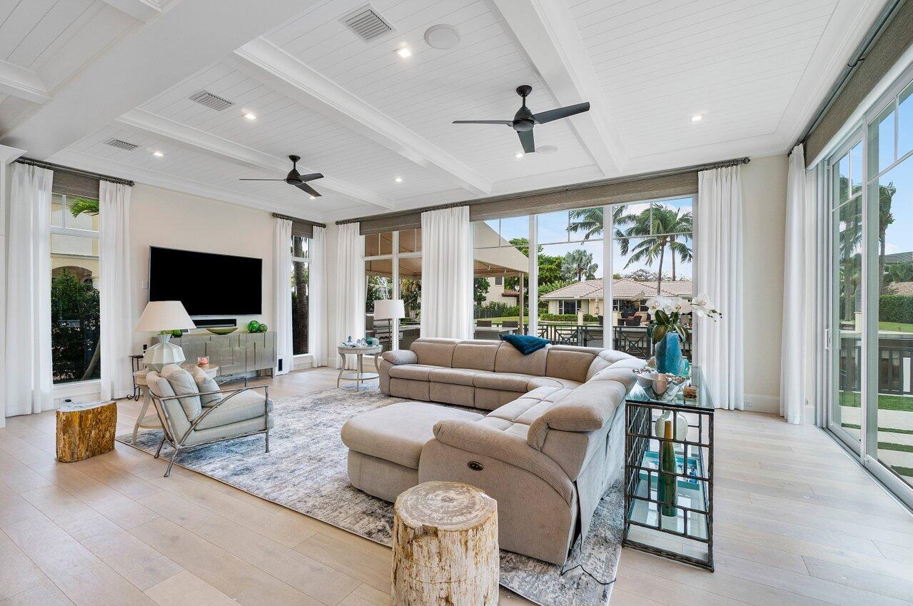 SUN AND SURF CLUB COMMUNITY - Residential