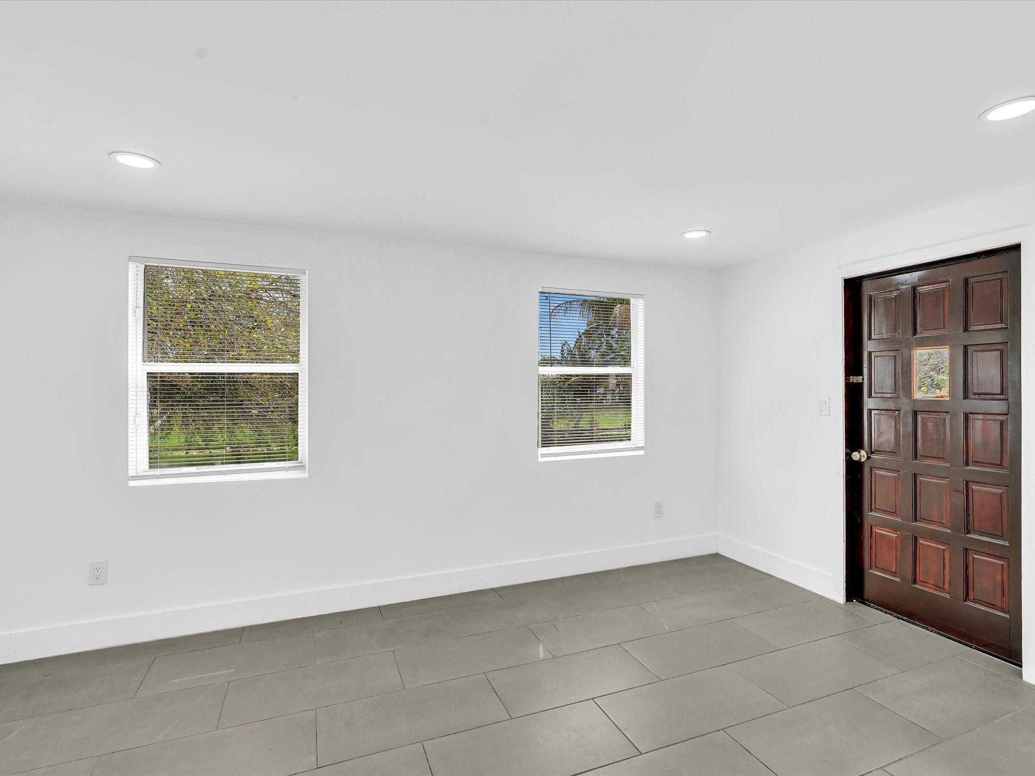 Stirling Lake 48-45 B - Residential