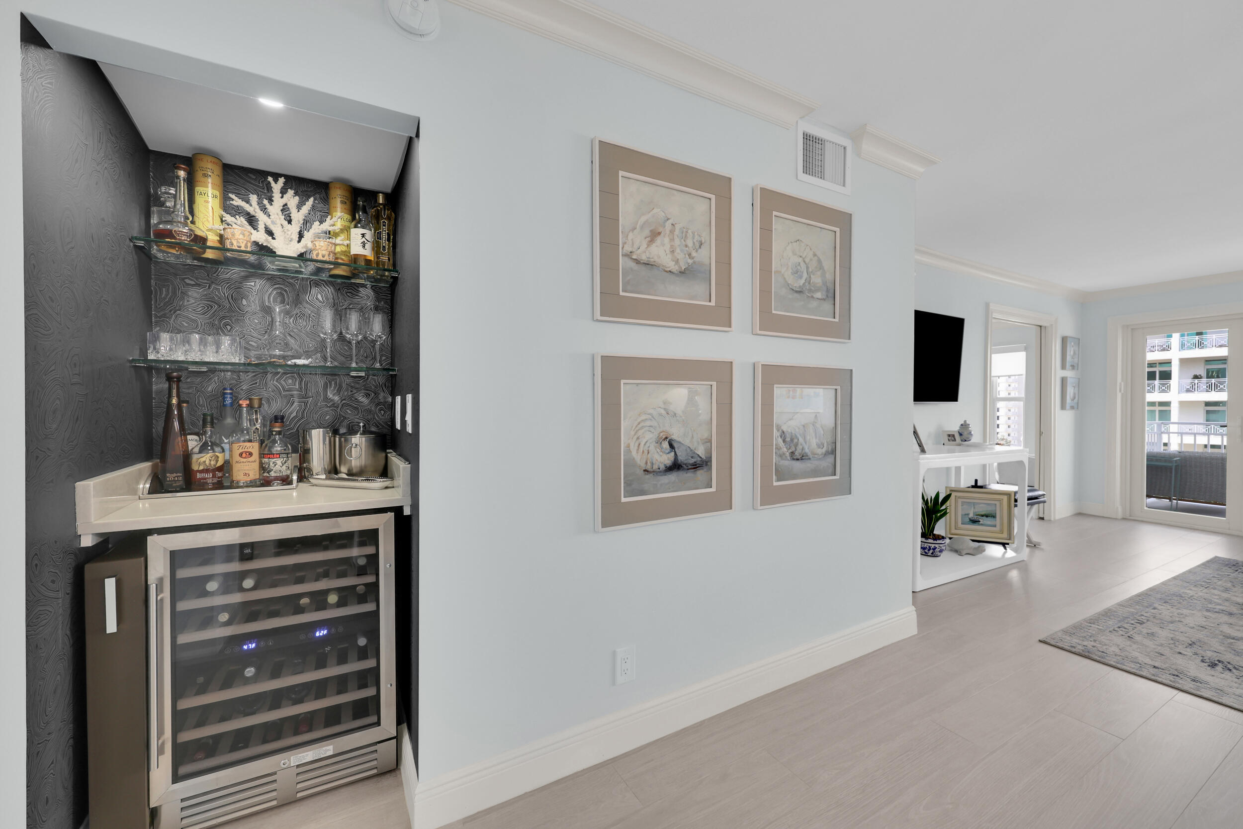 MONTEREY HOUSE CONDO - Residential
